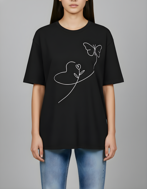 Butterfly Line Art Oversized Women’s T-Shirt | Black Oversized T-Shirt