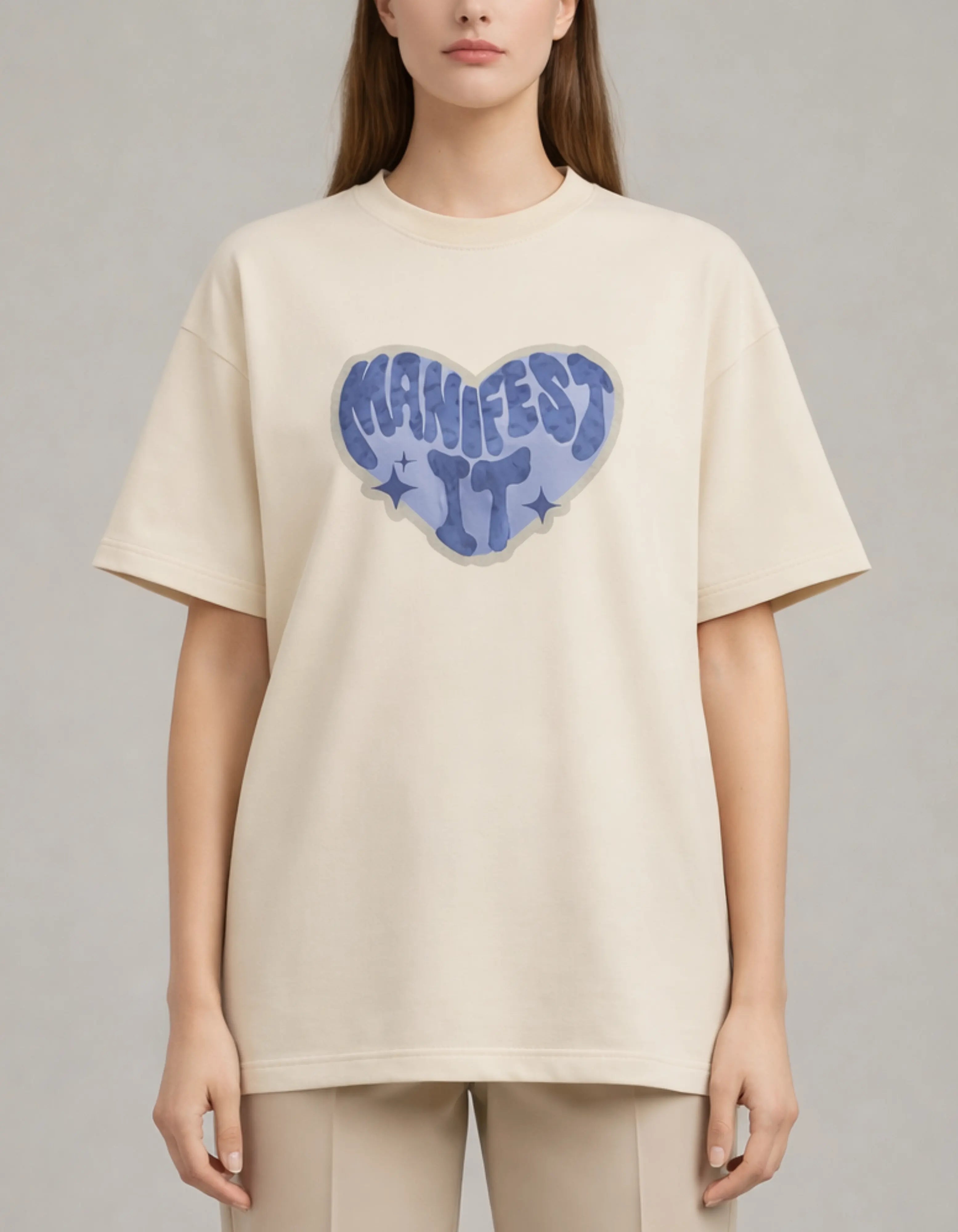 Manifest It Heart Graphic Oversized Women’s T-Shirt | Off White Oversized T-Shirt